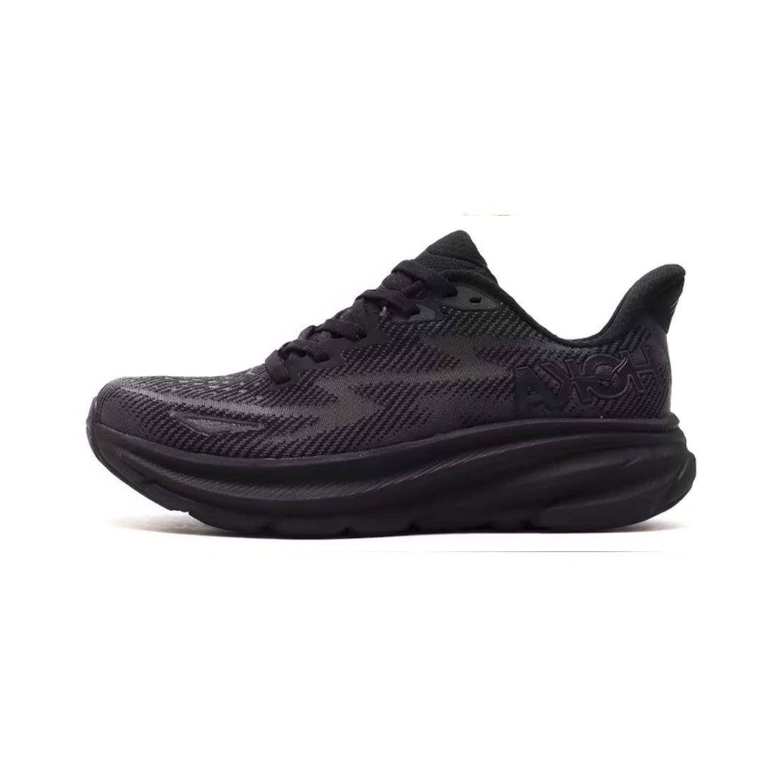 HOKA ONE CLIFTON 9 TRIPLE BLACK