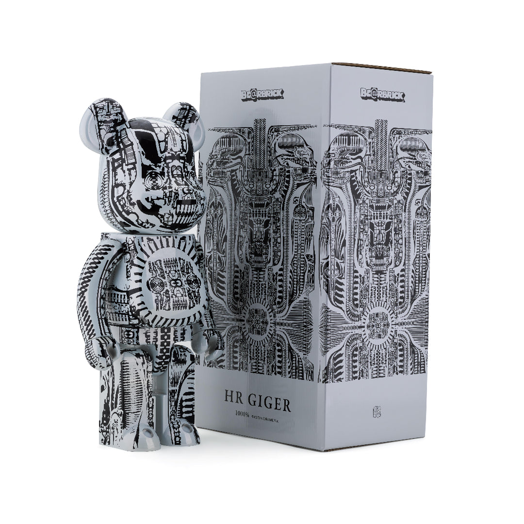 BEARBRICK HR GIGER WHITE CHROME 1000%