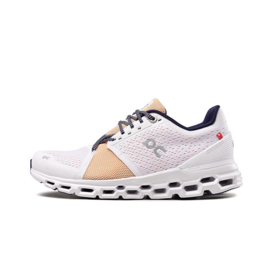 ON RUNNING CLOUDSTRATUS WHITE COFFE