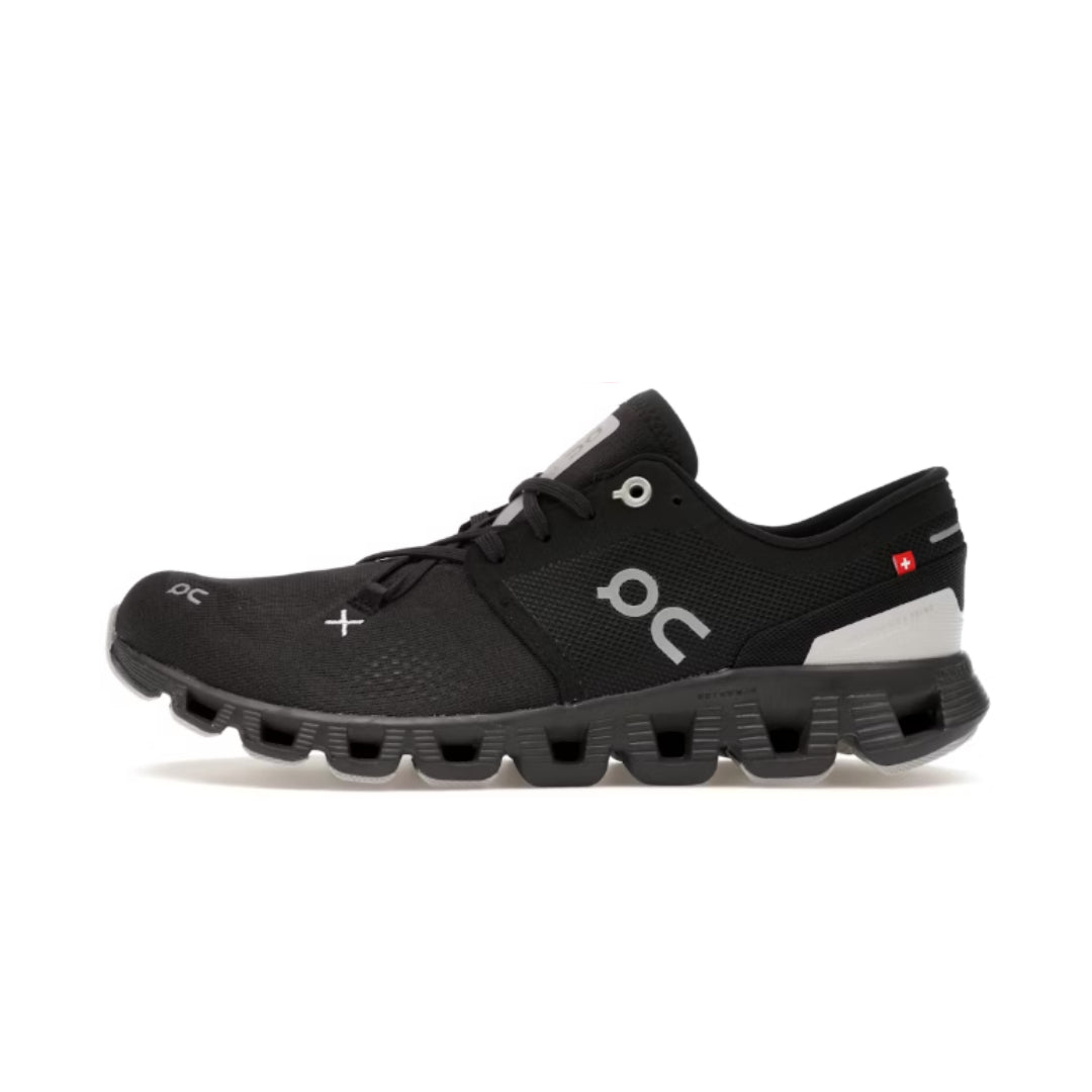 ON RUNNING CLOUD X 3 BLACK